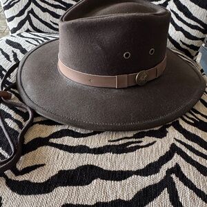 Rich Brown Fedora with Wide Brim Outback waterproof. Oil skin